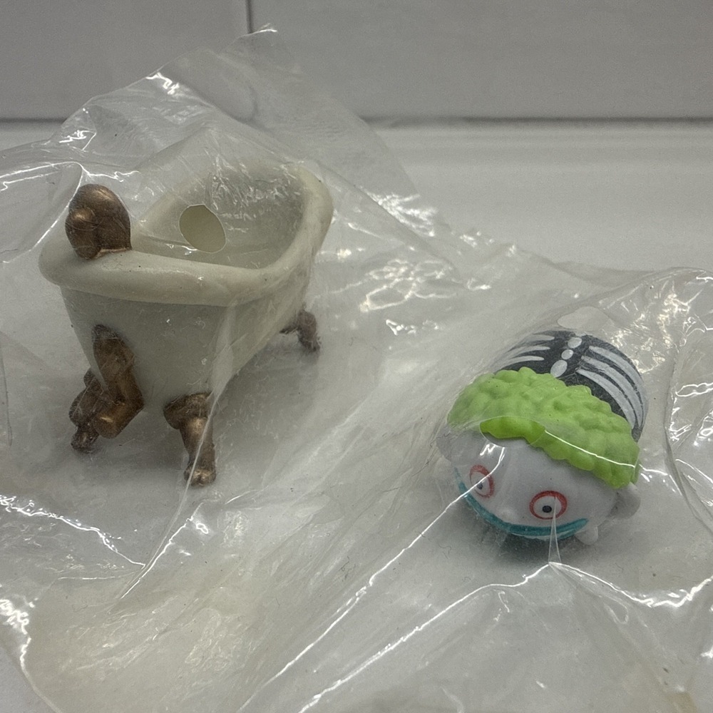 Disney Tsum Tsum Barrel And Tub From Nightmare Before Christmas Sealed In Bag